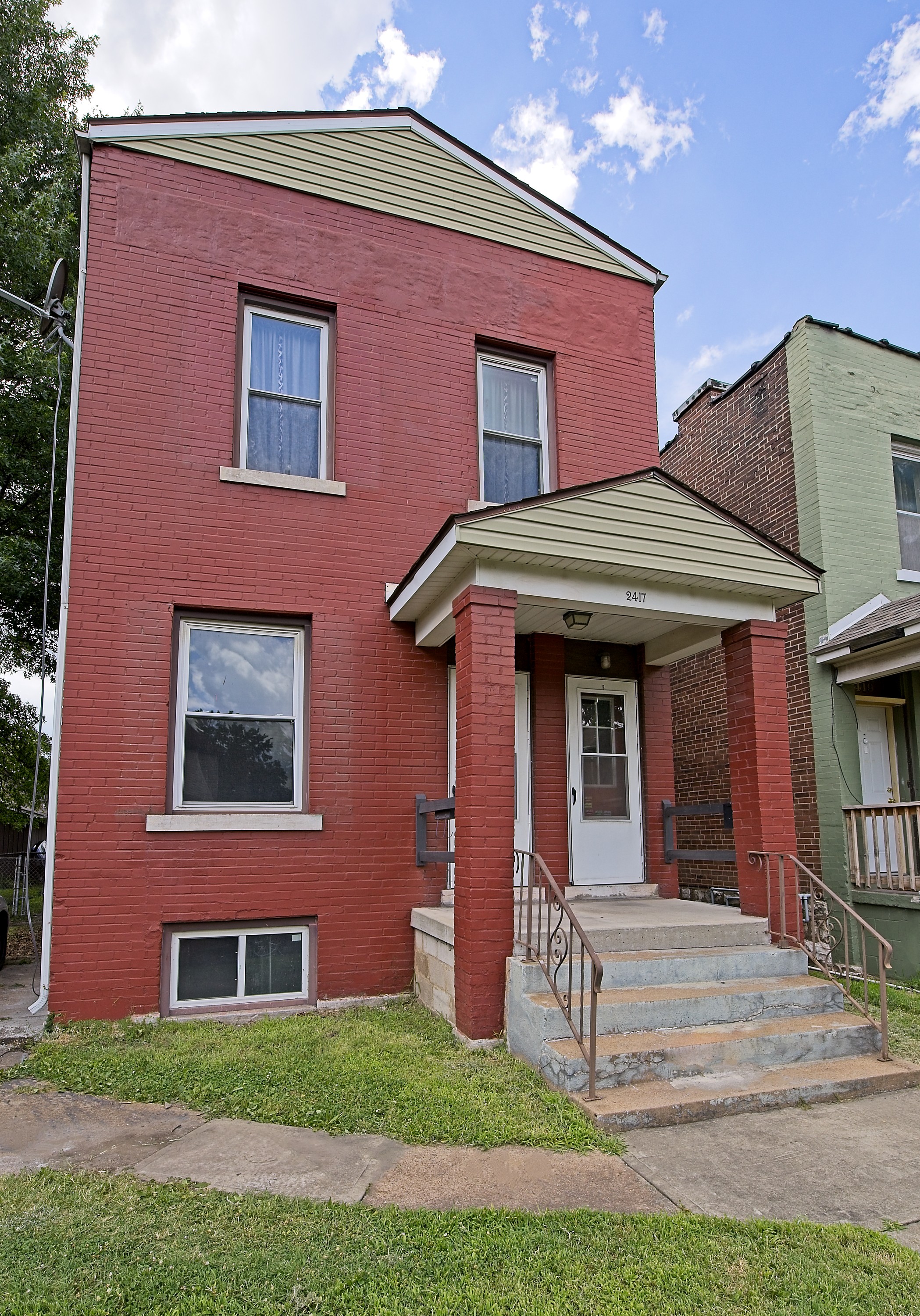 Property main image